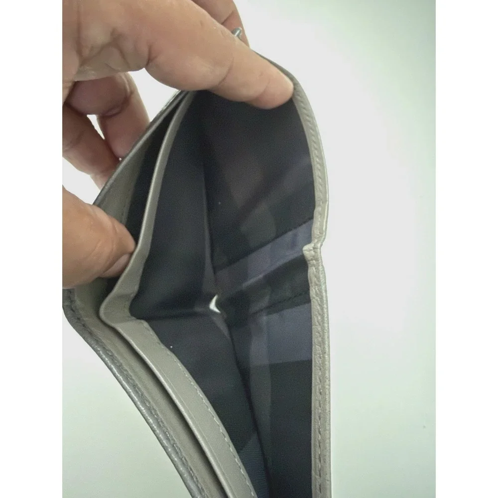 Burberry Men's Wallet Gray Leather Bifold